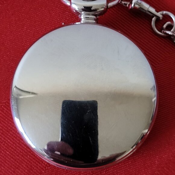 FULLY REFRESHED, VINTAGE 1980's, U.S. COAST GUARD SOUVENIR POCKET WATCH!!! - Picture 3 of 5